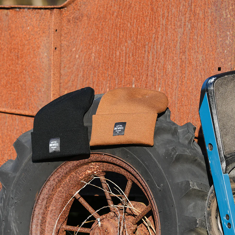 Carhartt Patch Beanie - Image 4