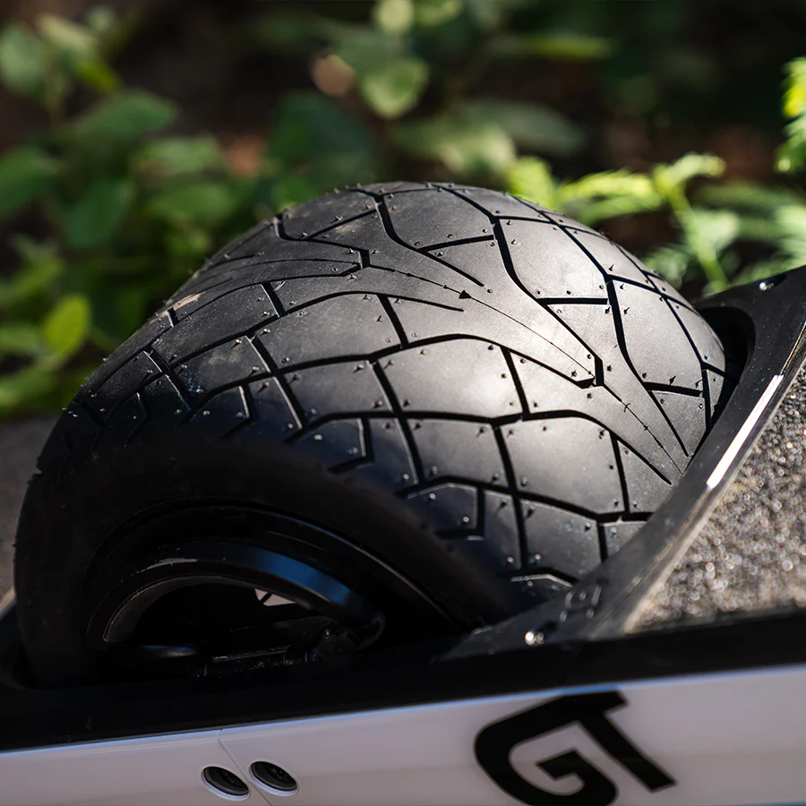 GT Performance Tire - Image 4