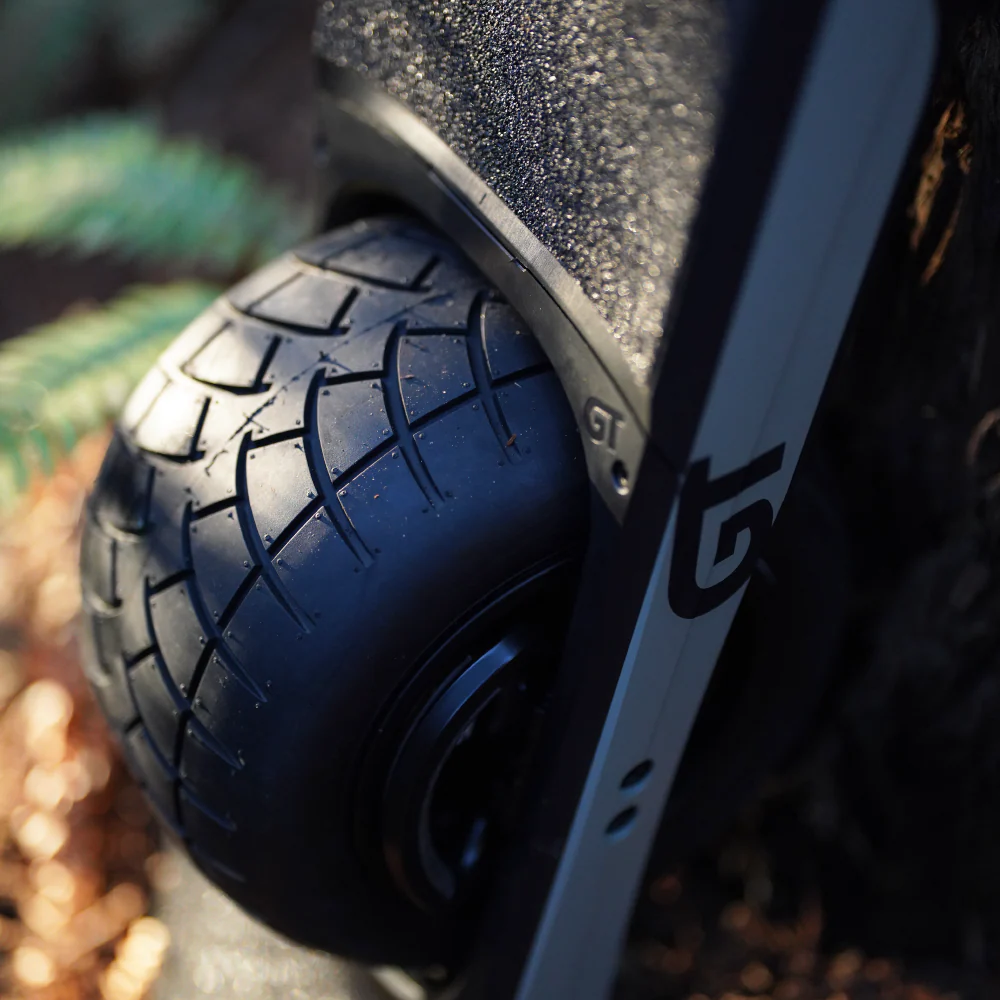 GT Tire - Image 4