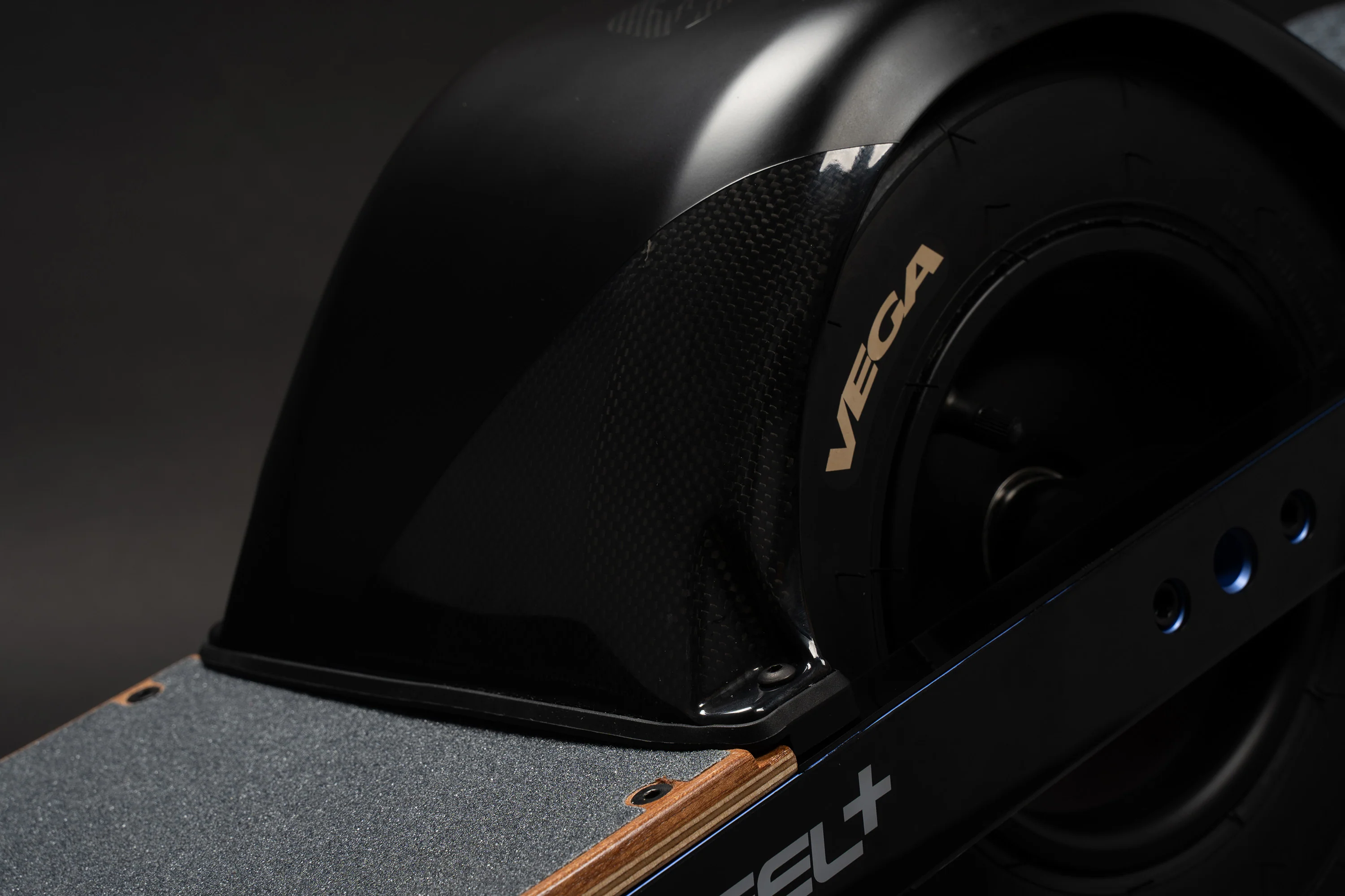 XR Carbon Fiber Fender - Image 4